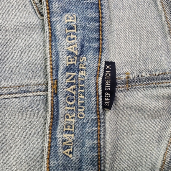 American Eagle high rise distressed denim mini skirt - Picture 11 of 13